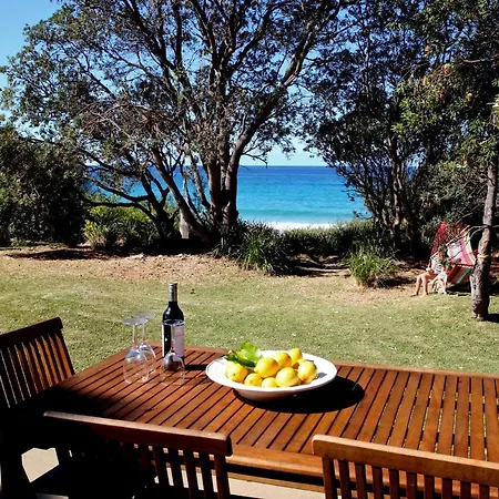 Absolute Beachfront Mollymook Exterior photo