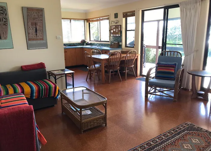 Absolute Beachfront Mollymook
